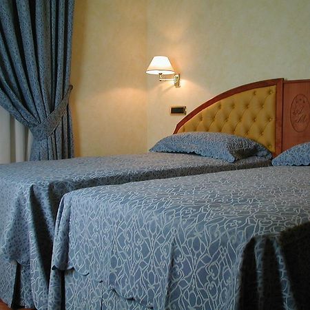 Hotel Antico Masetto Лампореккьо Экстерьер фото